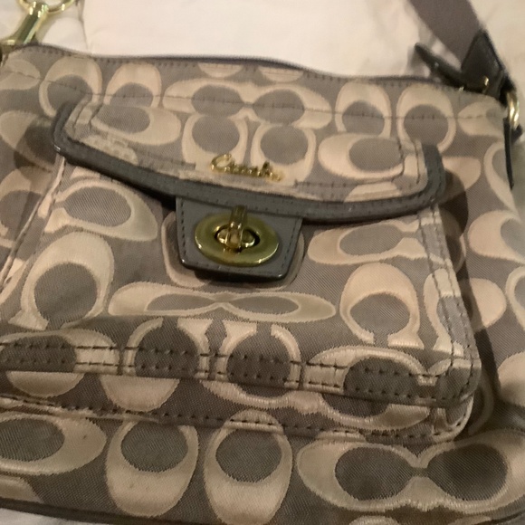 Purse - Picture 2 of 3